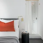 Πανσιόν Maison Ottavia 4*